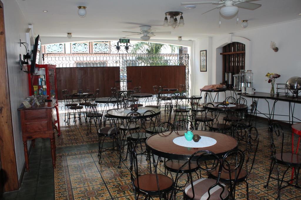 Hotel Felicidad Vigan Zewnętrze zdjęcie
